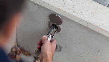 Feuerwehren setzen auf Schlüsselhülsen: Das kleine Detail, das im Notfall Tausende Franken spart