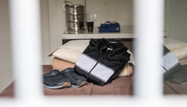 Frau geht mit Messer auf 87-Jährige los und verletzt diese schwer