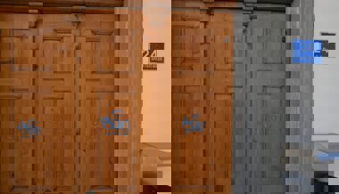 Sachbeschädigungen bei denkmalgeschütztem Objekt im Gebäude Spoerry-Fabrik in Triesen