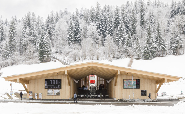 Post bietet ihre Dienste neu bei der Talstation an