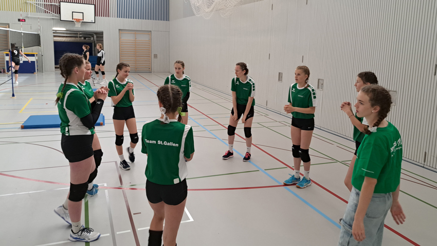 Das Volleyballteam der Oberstufe Nesslau beendete den Schweizerischen Schulsporttag auf Platz 19.
