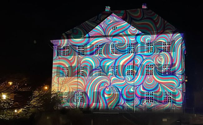 Der Lichterglanz von Bad Ragaz strahlt bis nach Azmoos