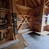 Vandalismus: Gemeinde duldet Schmierereien nicht und zeigt sie konsequent an
