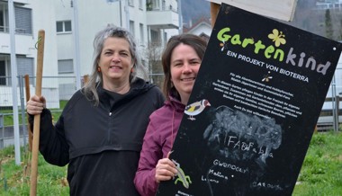 Von der Säge an den Rechen: Garten auf der Kinderbaustelle soll wachsen
