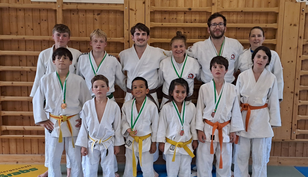 Ein Teil der Buchser Delegation, welcher sich am Gallusturnier mass.