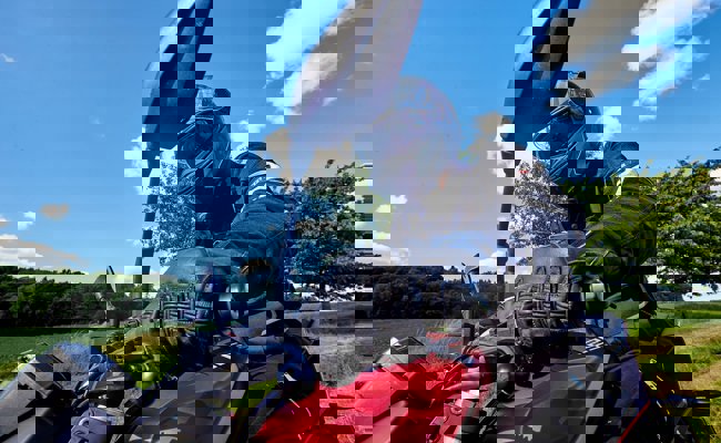 Doppelt so viele Teenager-Unfälle: Mindestalter 16 steht für Töffs auf der Kippe