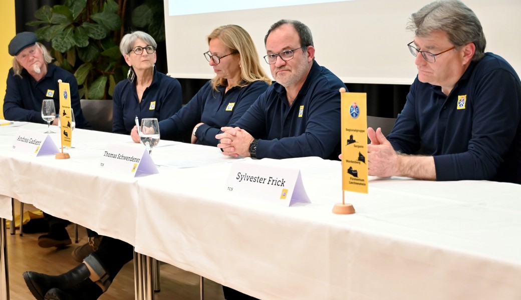 TCS: Thomas Schwendener wird Ehrenmitglied