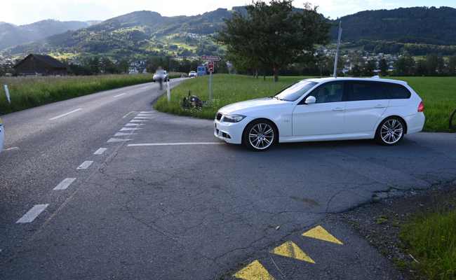 Nach Unfall mit E-Bike: 98-Jähriger ins Spital geflogen