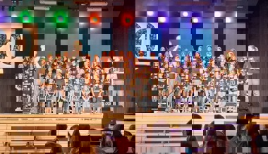 Eine fantastische  «MiniSing»-Show erntete in BZB rauschenden Applaus