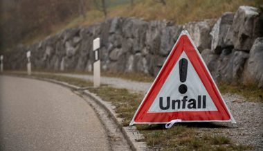 Streifkollision zwischen Auto und Lastwagen – Autofahrerin alkoholisiert