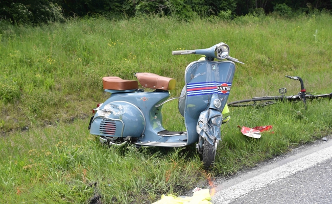 Beim Linksabbiegen 69-jährigen Vespafahrer «abgeschossen»