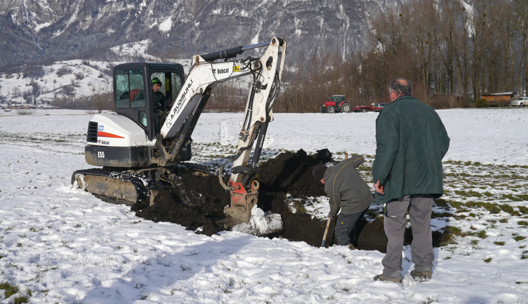 Die Melioration Sennwald ist für den Unterhalt von Strassen, Bächen, Entwässerungsanlagen und Windschutzstreifen verantwortlich.
