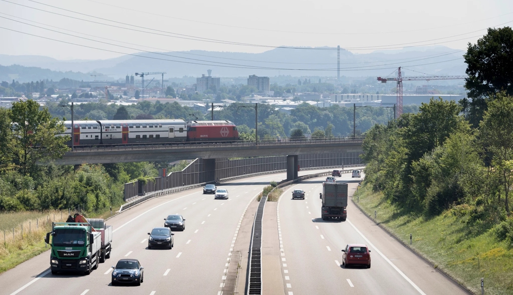 Baut die Schweiz die Eisenbahn am falschen Ort aus?