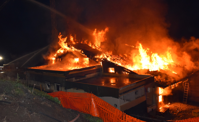 Bergrestaurant in Flims wurde ein Raub der Flammen