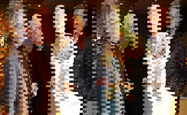 Ausstellung eröffnet: «Lebenswege sind nicht poliert – die Realität ist kantig wie diese Figuren»