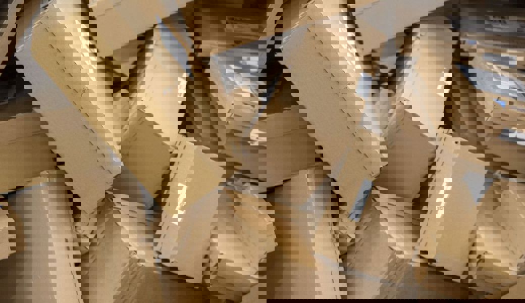 Ein Mann hat im Raum Grabs Pakete gestohlen. Die Polizei sucht Geschädigte. 