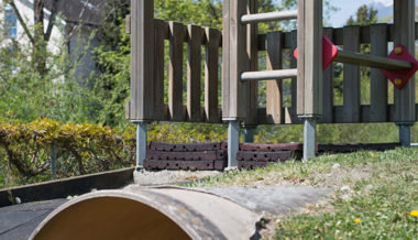 Der Spielplatz beim Chinderhus ist nicht mehr altersgerecht – er benötigt eine Renovation