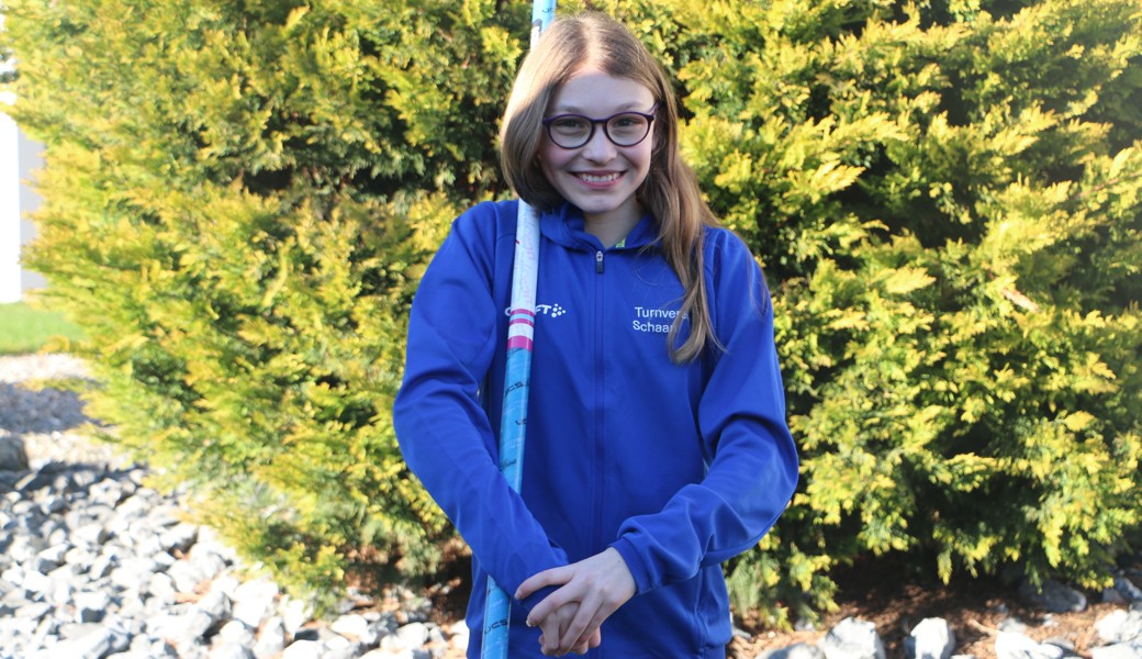 Den Stab im Griff: Für Selina Metzler ging es schon beim Debüt hoch hinaus