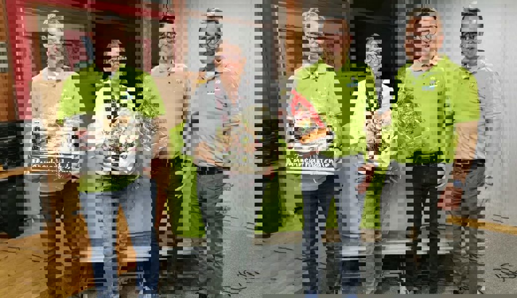  Alte und neue Mitglieder beim Einwohnerverein Räfis-Burgerau: Michael Wehrli, Daniela Freund, Tomas Cerezo, Stefan Frey. 