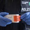 Unbekannte beschädigen Rolltor bei Einbruchsversuch