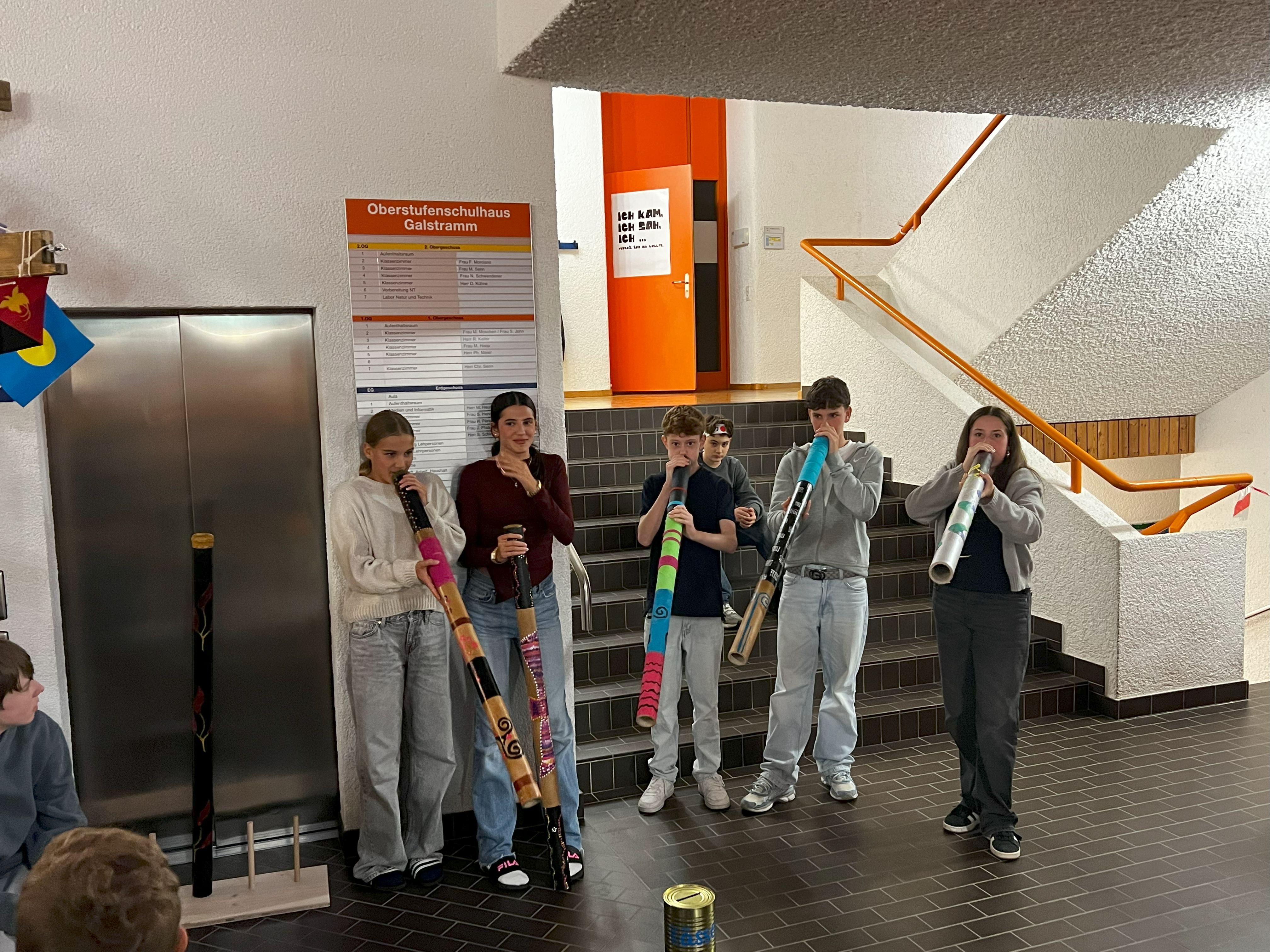 Oberstufe Galstramm lud zum «Jahrmarkt der Kontinente»