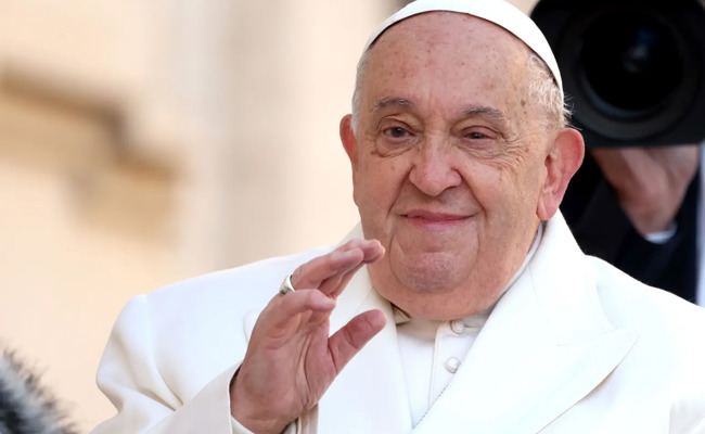 Papst Franziskus: Verehrt von den Gläubigen, verhasst bei den Traditionalisten