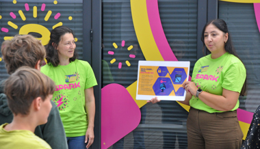 Curiosity Cube an der Schule: DNA, Enzyme und Biosynthese  am Montagmorgen!