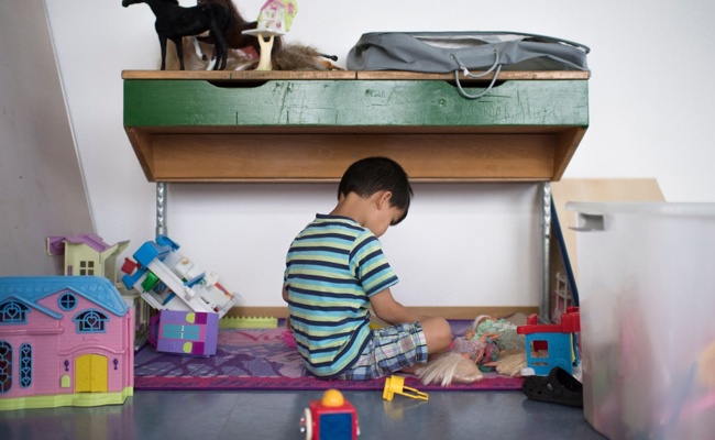 «Bestraft nicht meine Kinder»: Alarmierendes Studienergebnis über Situation von Kindern in der Nothilfe