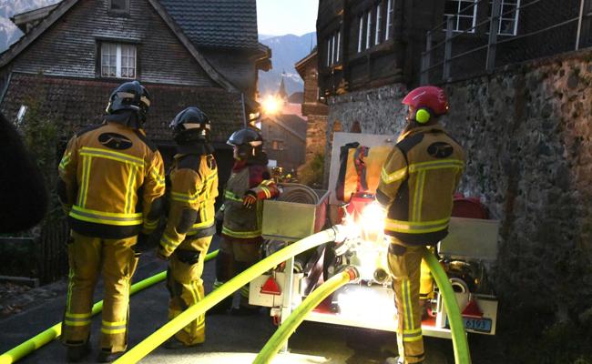 Zeitdruck und enge Gassen: Feuerwehren übten im Städtli