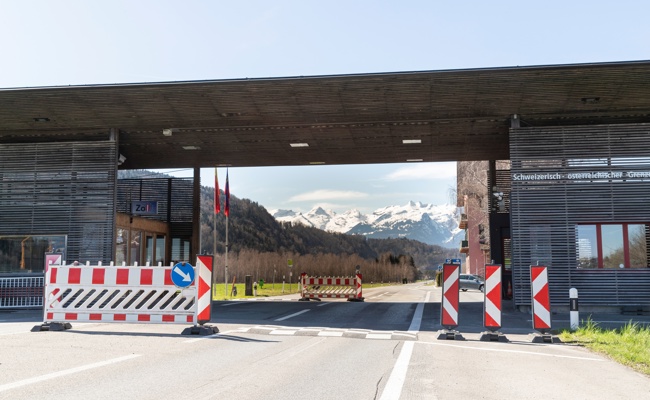 Einbruchswelle eindämmen: SVP fordert nächtliche Grenzschliessungen