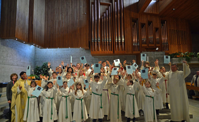 Neu aufgenommen: 26 Minis begleiten Gottesdienste in der W&O Region