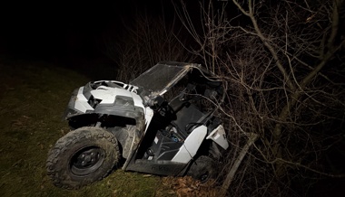 Fahrunfähige Lenkerin baut einen Totalschaden