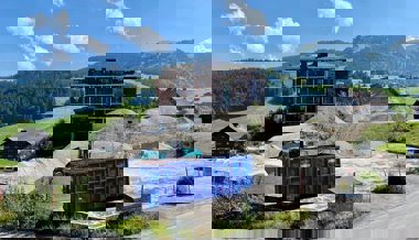 Rückbau beim abgebrannten Hotel Acker beendet: Zuvor klagten die Nachbarn über Lärm und Schmutz