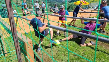 Hände ans Bschöttirohr: Das spezielle Grümpelturnier