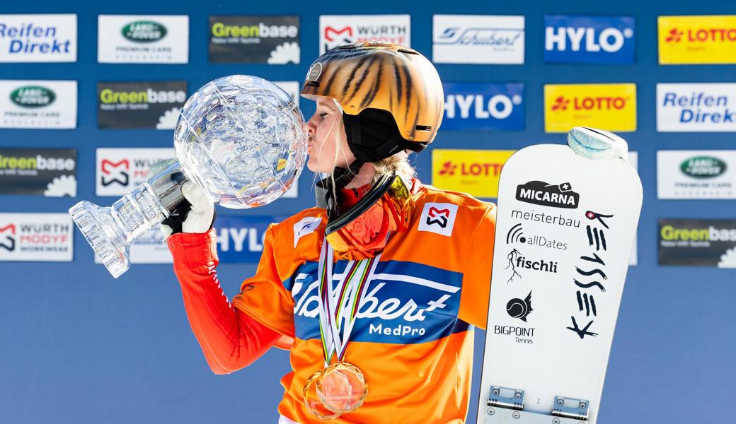 Kugeln und Medaillen zuhauf (hier im Winter 2023): Julie Zogg blickt auf eine äusserst erfolgreiche Karriere zurück.