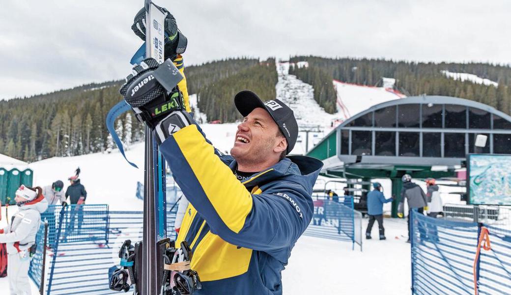 Der Liechtensteiner Skirennsportler Marco Pfiffner hängt die Skier nun sprichwörtlich an den Nagel.