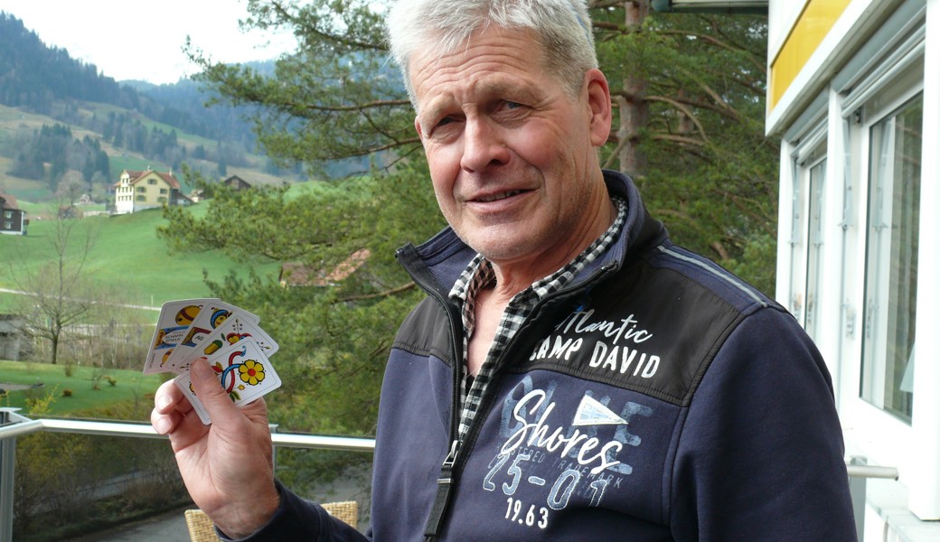 Braucht keine Asse, um erfolgreich zu jassen: Bei Franz Müller ergeben sich beim Kartenspiel selten grosse Differenzen.