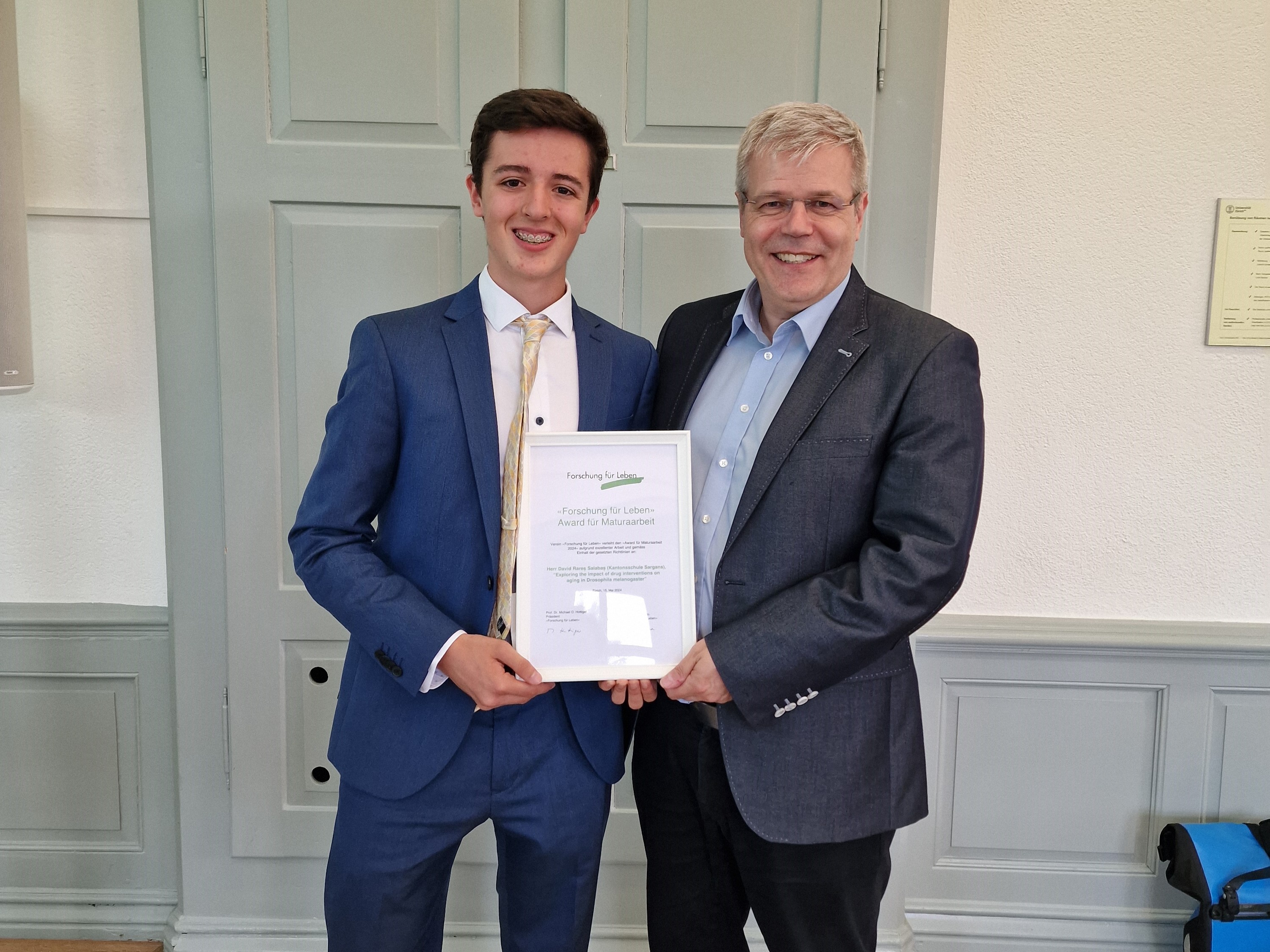 Zwei Monate, 2000 Fliegen: Die Beobachtungen zahlten sich aus