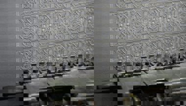 Feinste Stickereien verschwinden: Nach drei Generationen schliesst die Stickerei Sonderegger