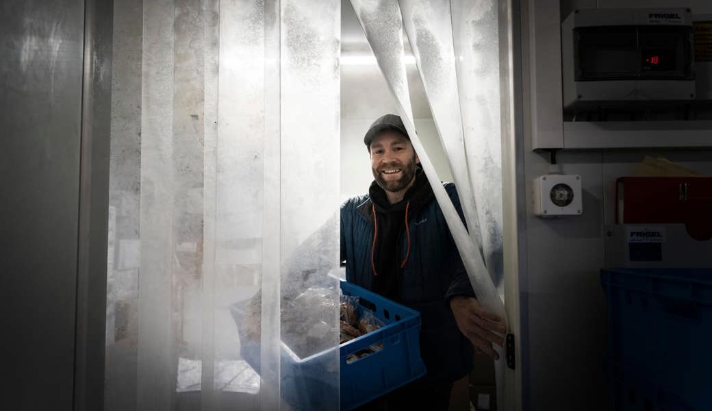 Jack Armer in seinem Tiefkühllager in Ebnat-Kappel. Heute importiert er jährlich mehrere Tonnen selbst gefangenen Fisch.
