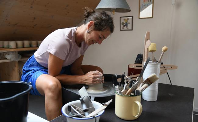 Wie Jasmine Wettler vom Küchenprofi zur kreativen Töpferin wurde