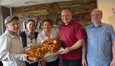 Traditionsbetrieb bleibt erhalten: Brothandwerk übernimmt Café Schweizer