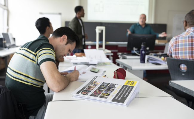 Flüchtlinge rasch in den Arbeitsmarkt integrieren