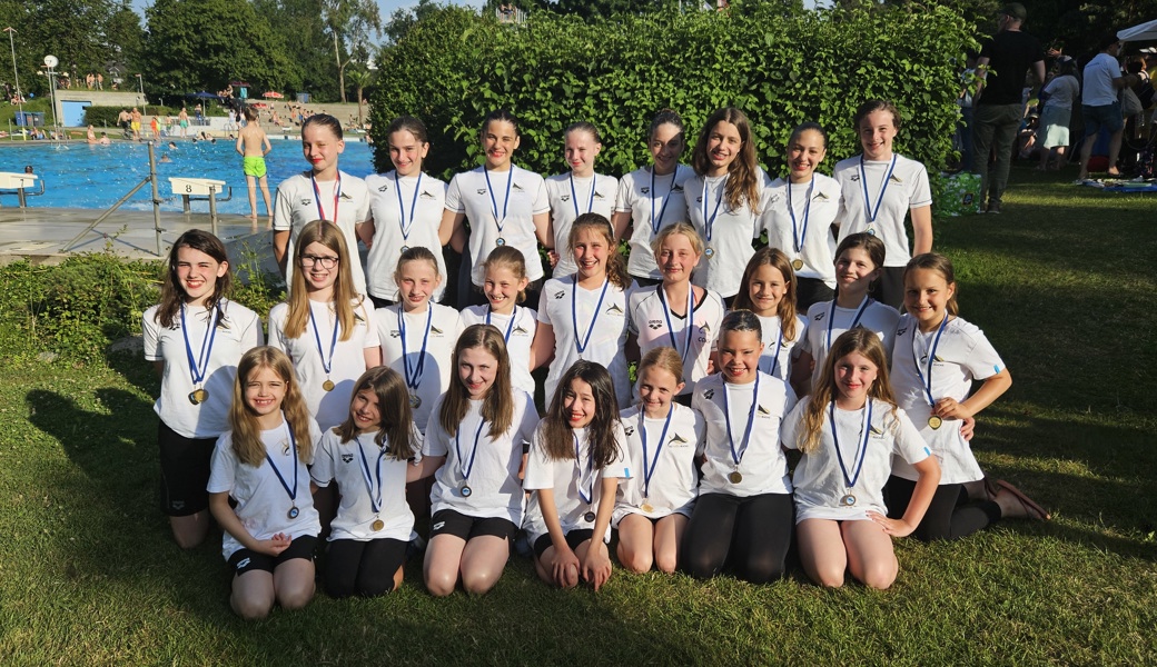 Die Schwimmerinnen aus Buchs konnten sich gleich in mehreren Kategorien durchsetzen.