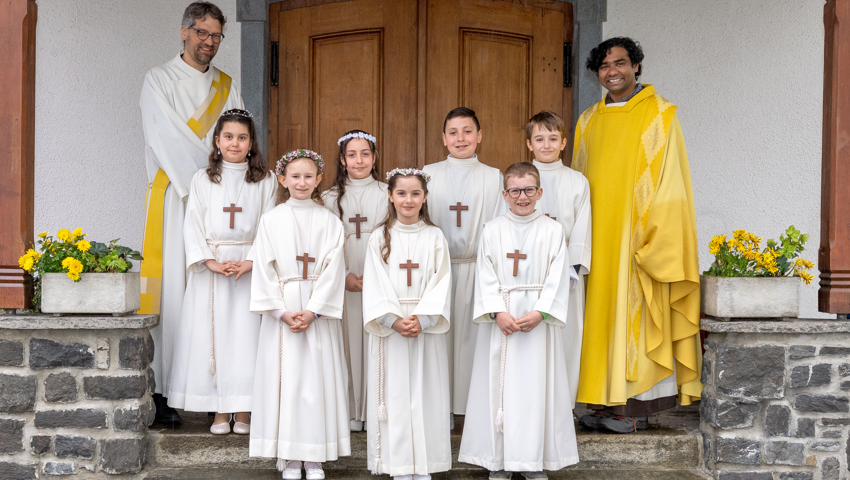 Die Erstkommunikantinnen und Erstkommunikanten aus Sevelen. 