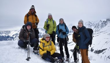 Naturverbundenes Erlebnis: Mit Schneeschuhen ging es hoch auf den Tschugga